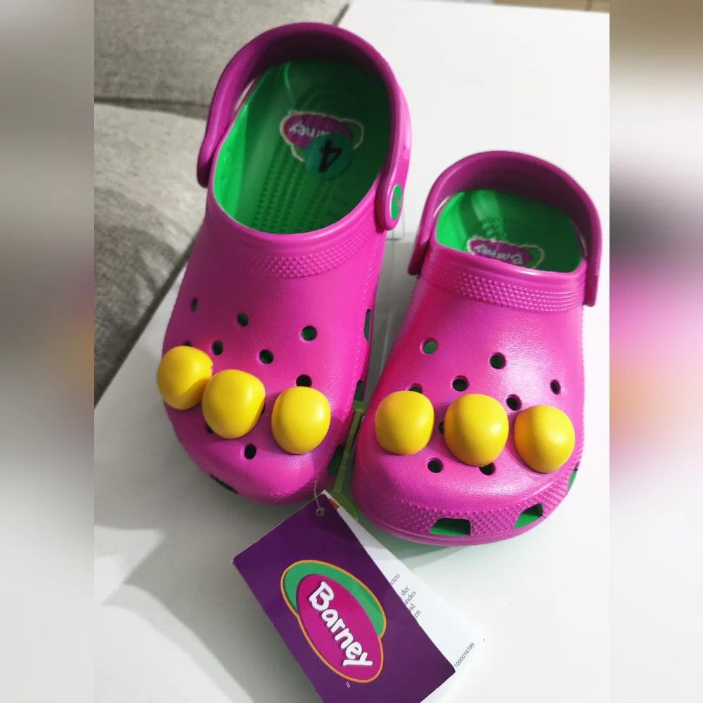 Crocs Kids' Barney Classic Clog Limited Edition Big Kids Size J4 New‎ With Tags